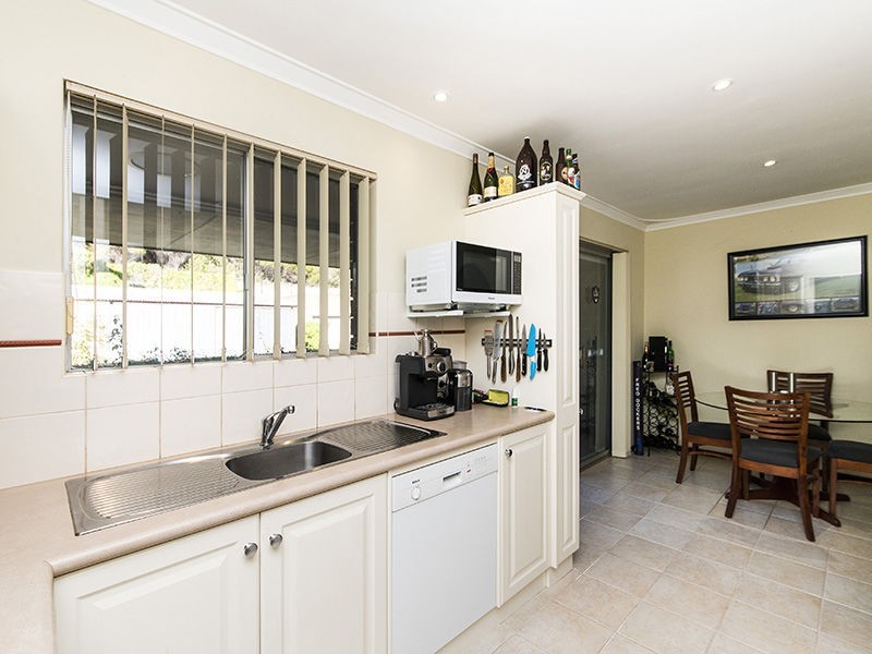 21 Claygate Road, Hamilton Hill WA 6163