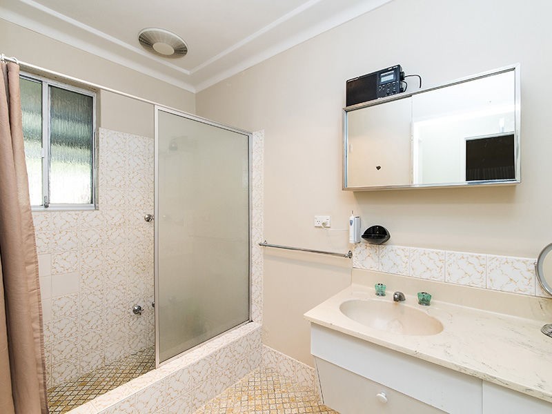 21 Claygate Road, Hamilton Hill WA 6163