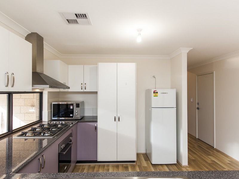 21 Casitas Street, Champion Lakes WA 6111