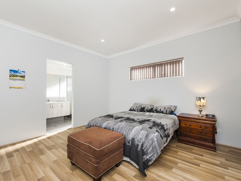 21 Casitas Street, Champion Lakes WA 6111