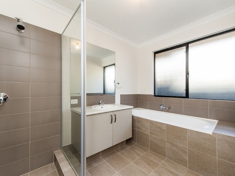 21 Casitas Street, Champion Lakes WA 6111