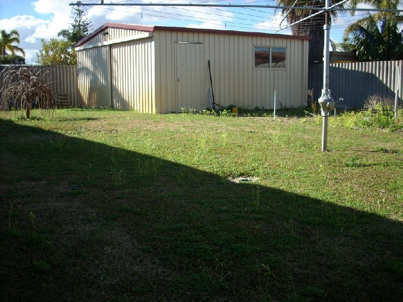 17 wiakiki, Safety Bay WA 6169