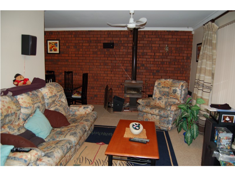 9 FRASER, Padbury WA 6025