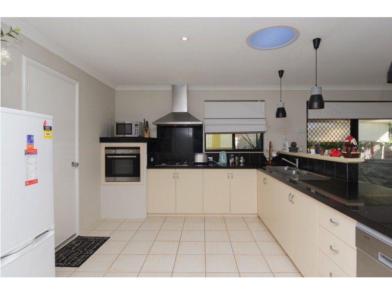 12 Oxburgh Link, Success WA 6164