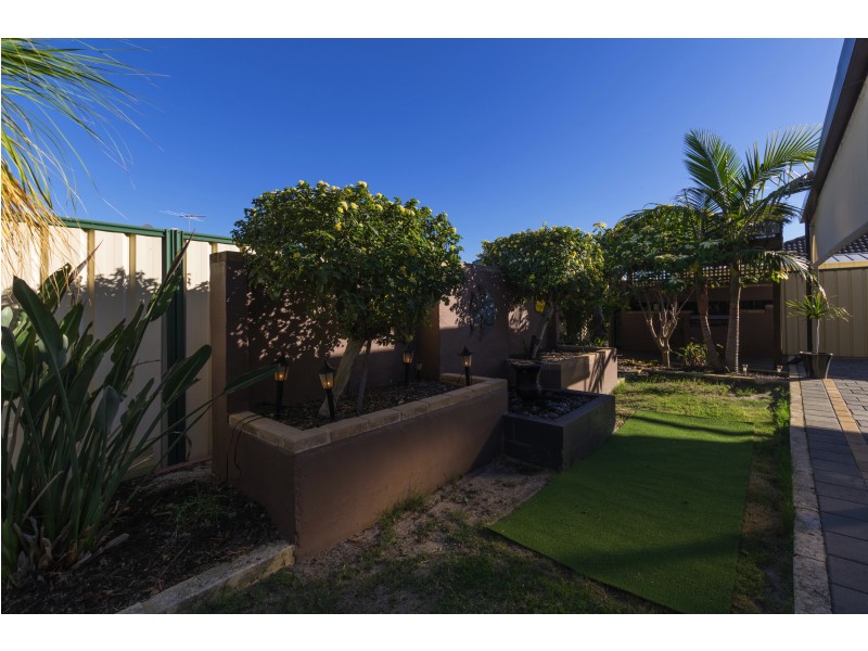 12 Oxburgh Link, Success WA 6164