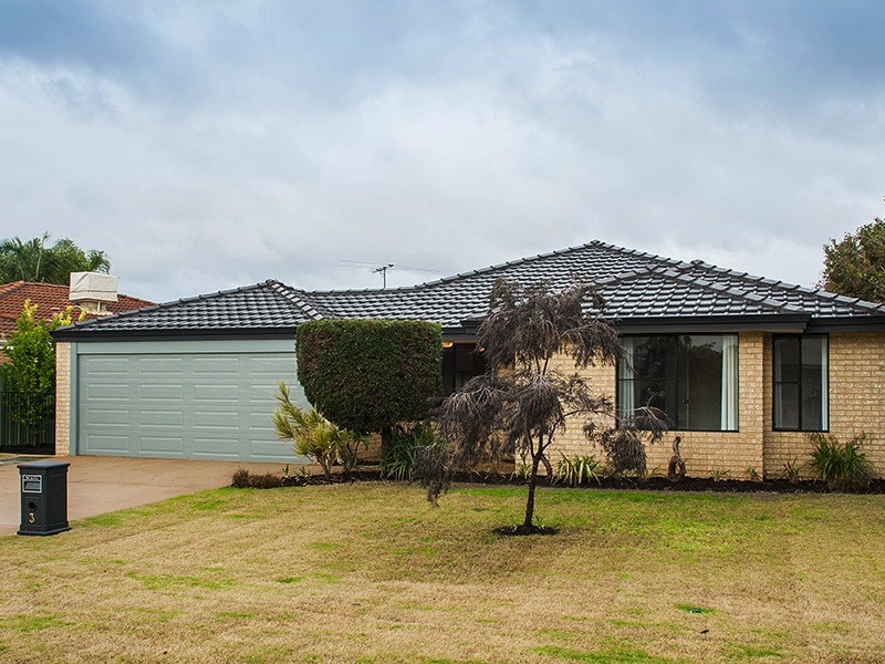 3 Jitti Ct, South Guildford WA 6055