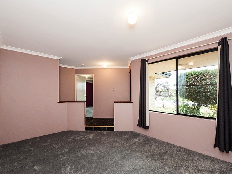 3 Jitti Ct, South Guildford WA 6055