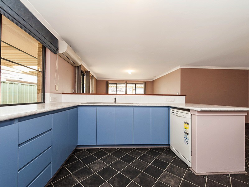 3 Jitti Ct, South Guildford WA 6055