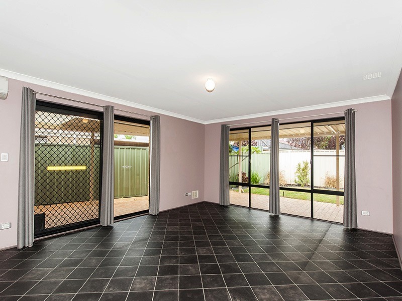 3 Jitti Ct, South Guildford WA 6055