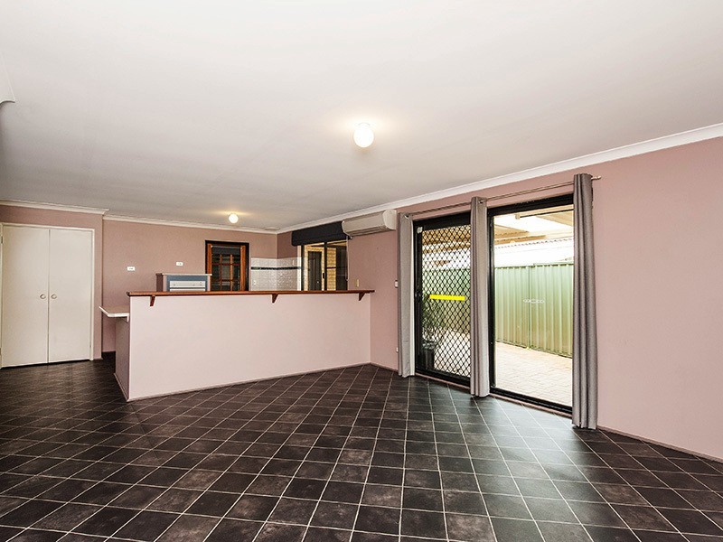 3 Jitti Ct, South Guildford WA 6055