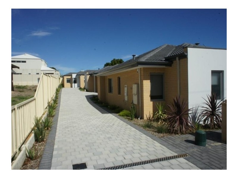 18B Tangmere Way, Balga WA 6061