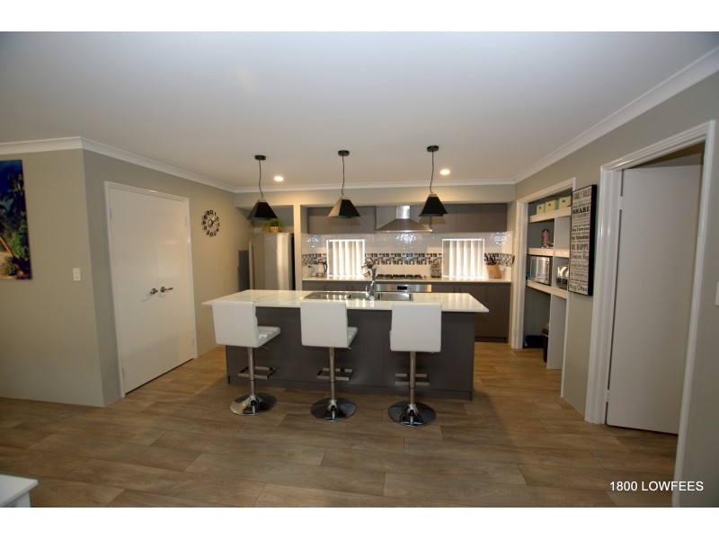 156 Vignerons Loop, Hocking WA 6065