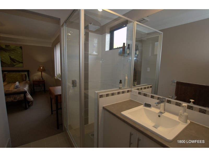 156 Vignerons Loop, Hocking WA 6065