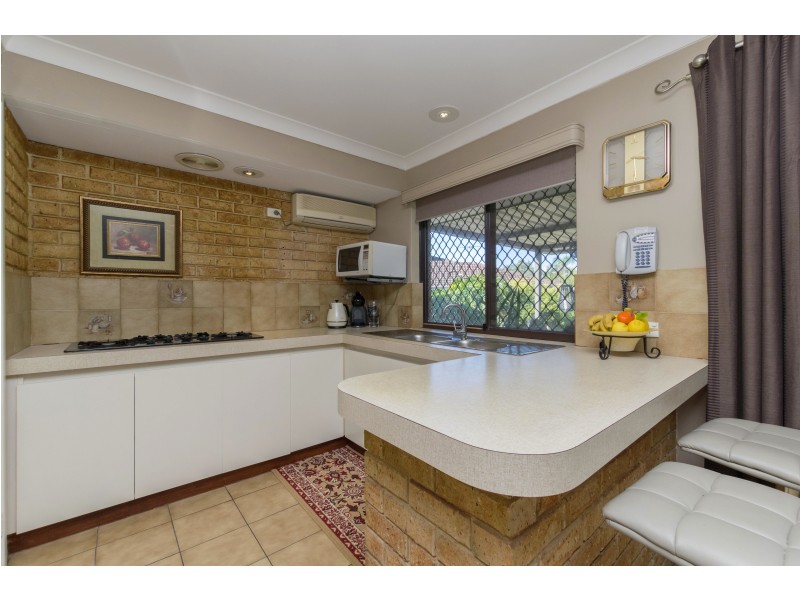 22 Kestrel Parade, Ballajura WA 6066