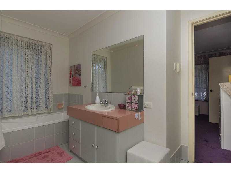 22 Kestrel Parade, Ballajura WA 6066