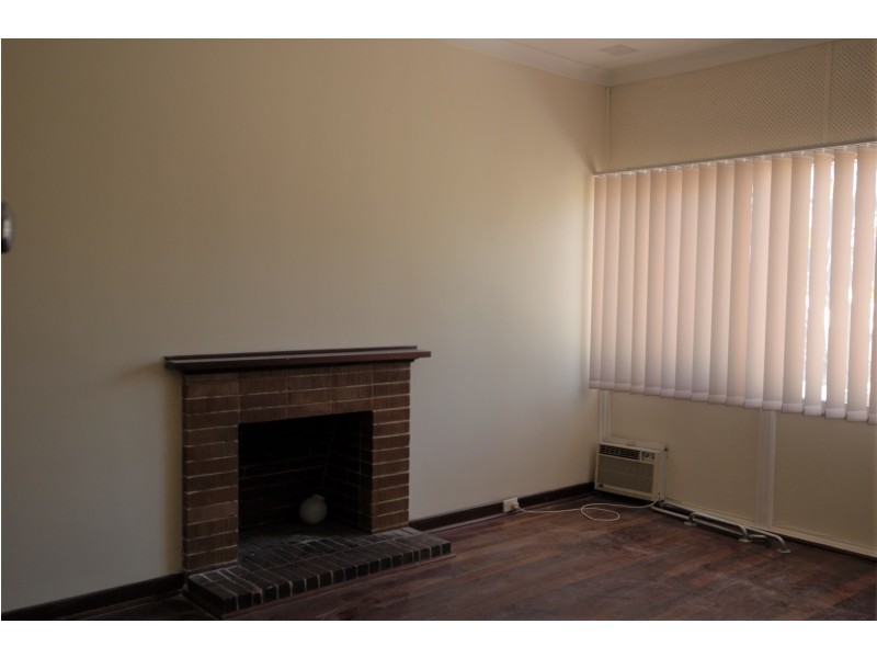 23 Newhaven Way, Nollamara WA 6061
