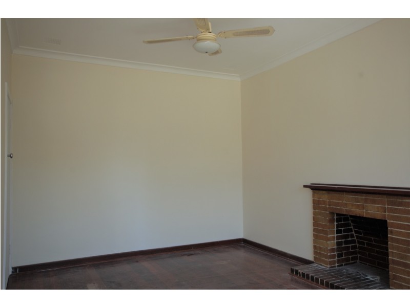 23 Newhaven Way, Nollamara WA 6061