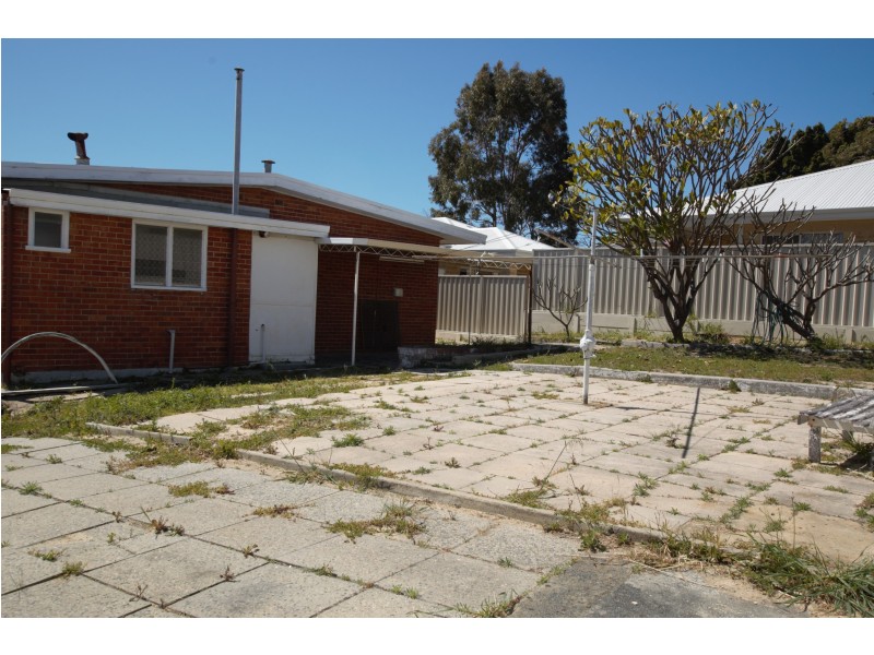 23 Newhaven Way, Nollamara WA 6061