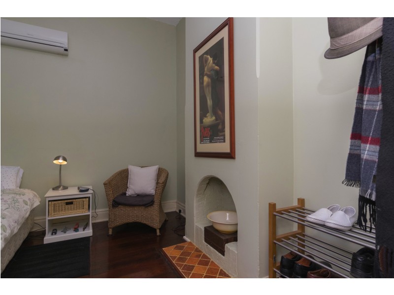 9 Hubert St, Guildford WA 6055