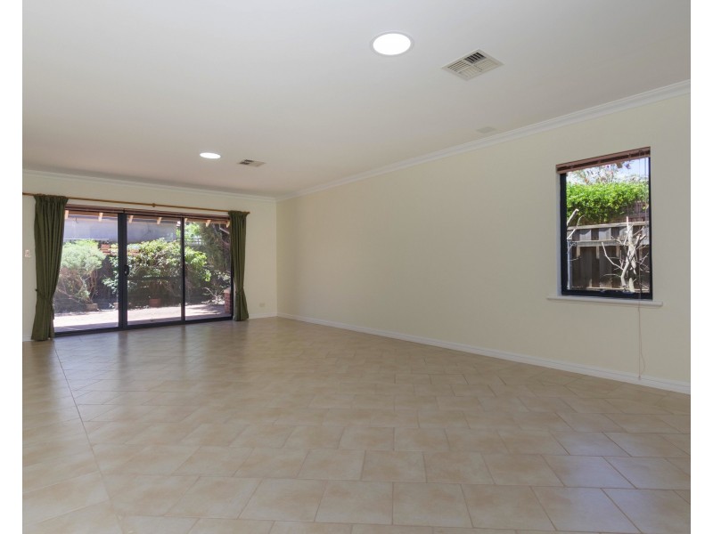 9/37 Central Rd, Kalamunda WA 6076