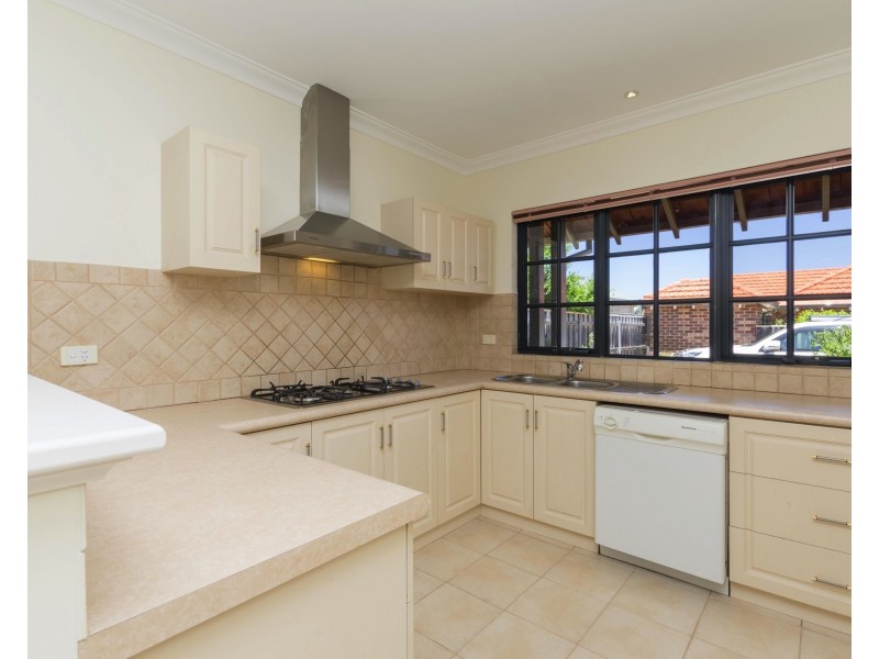 9/37 Central Rd, Kalamunda WA 6076