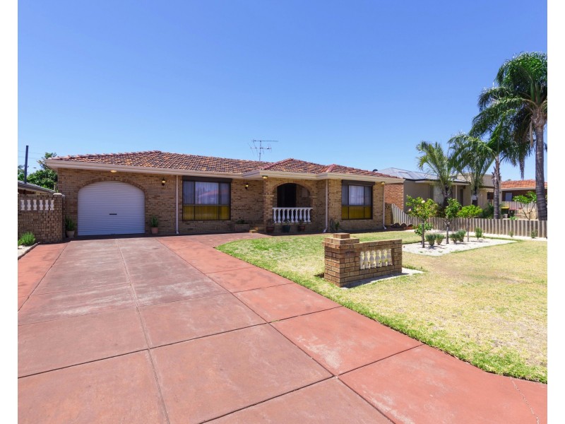 47 Avocet Rd, Stirling WA 6021