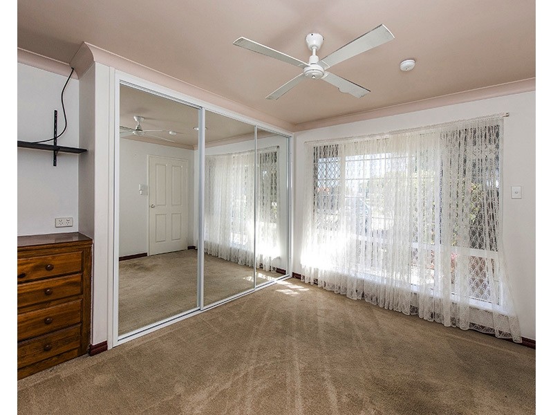 13 Kitson St, Rockingham WA 6168