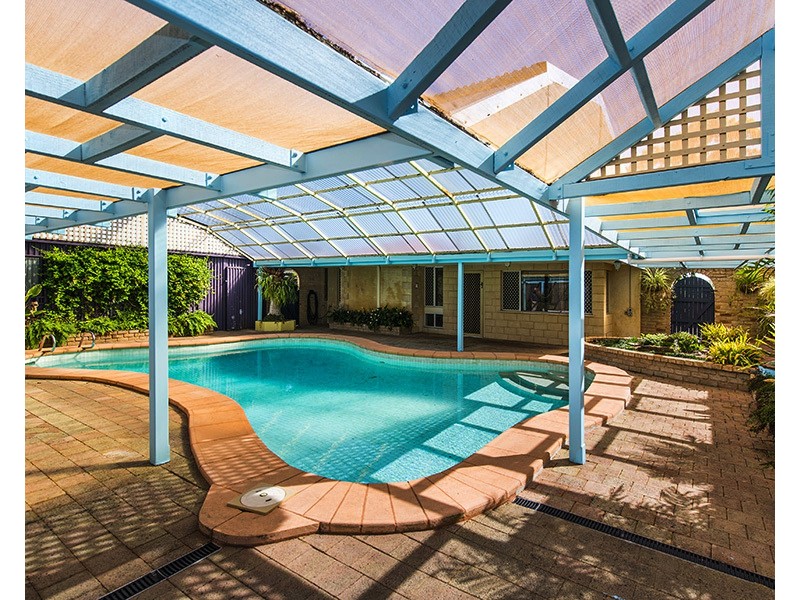 13 Kitson St, Rockingham WA 6168