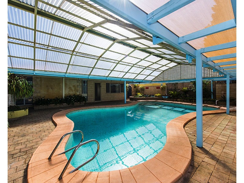 13 Kitson St, Rockingham WA 6168