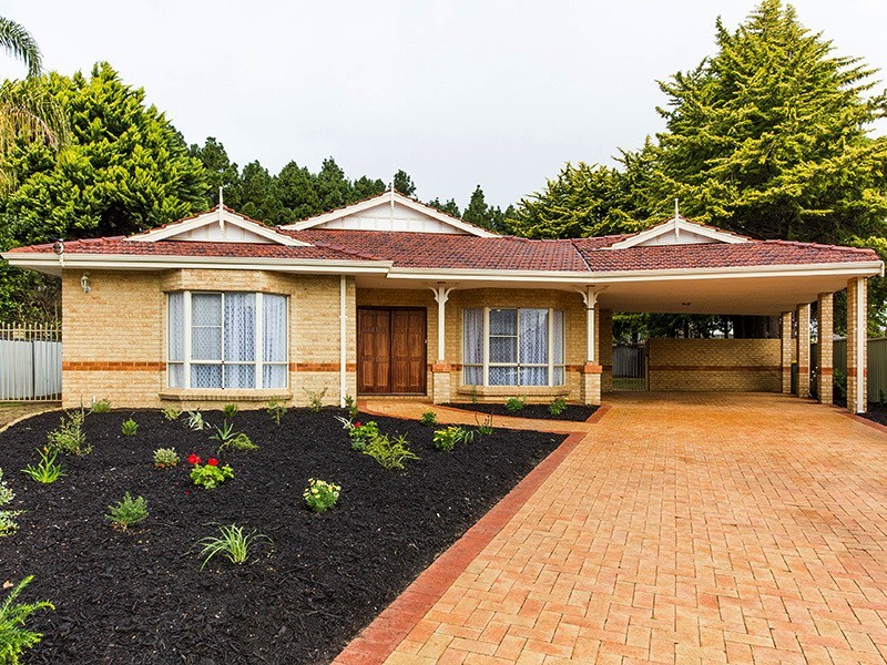 9 Amber Ct, Maida Vale WA 6057