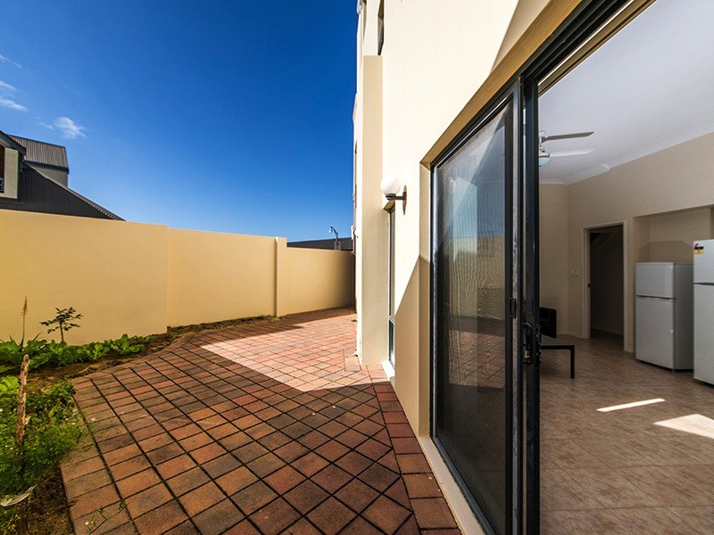 6/1 Plaistow St, Joondalup WA 6027