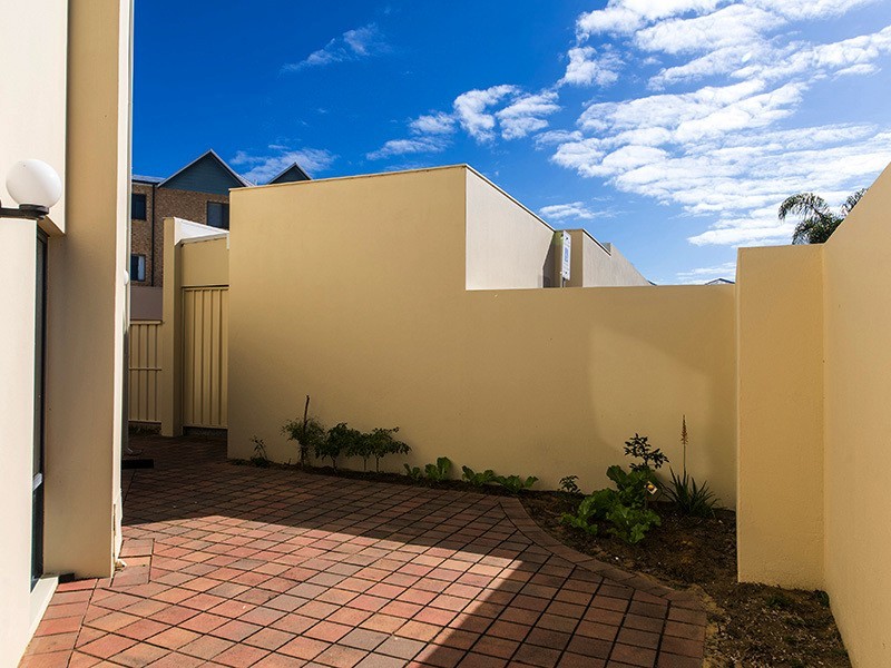 6/1 Plaistow St, Joondalup WA 6027