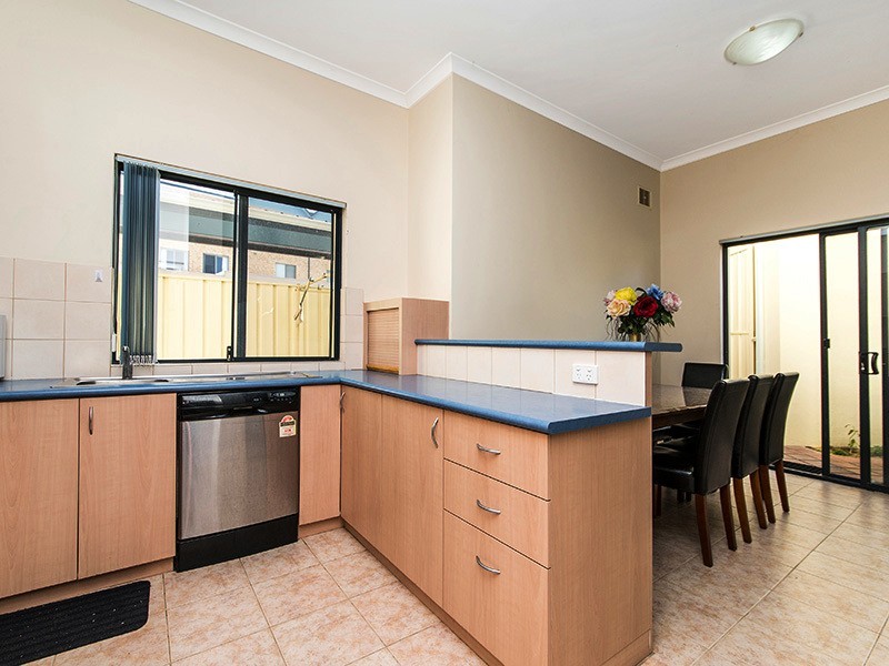 6/1 Plaistow St, Joondalup WA 6027