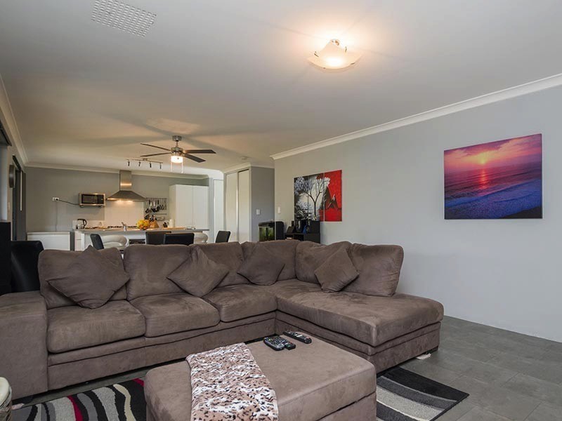 13a Grealis St, Armadale WA 6112