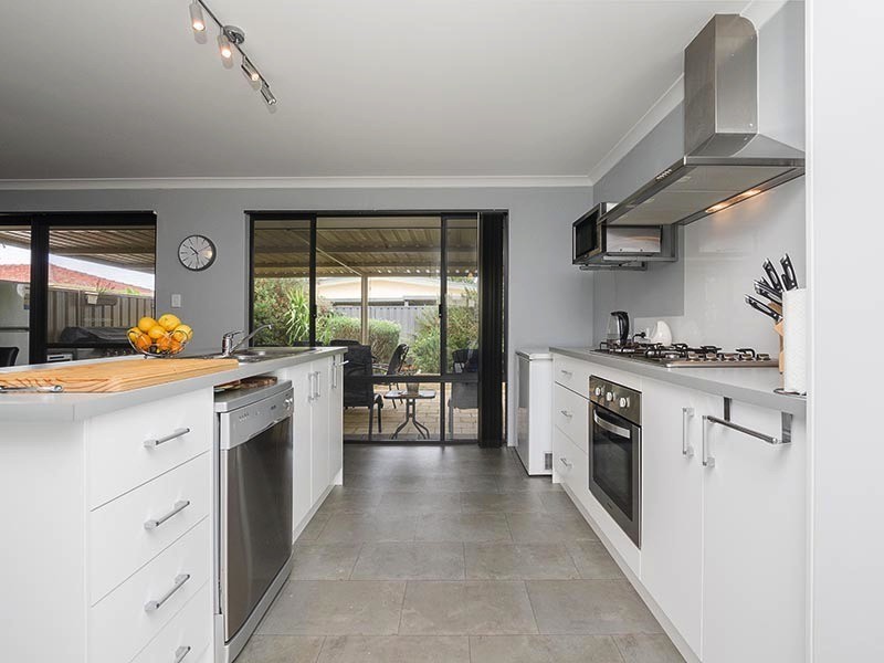 13a Grealis St, Armadale WA 6112