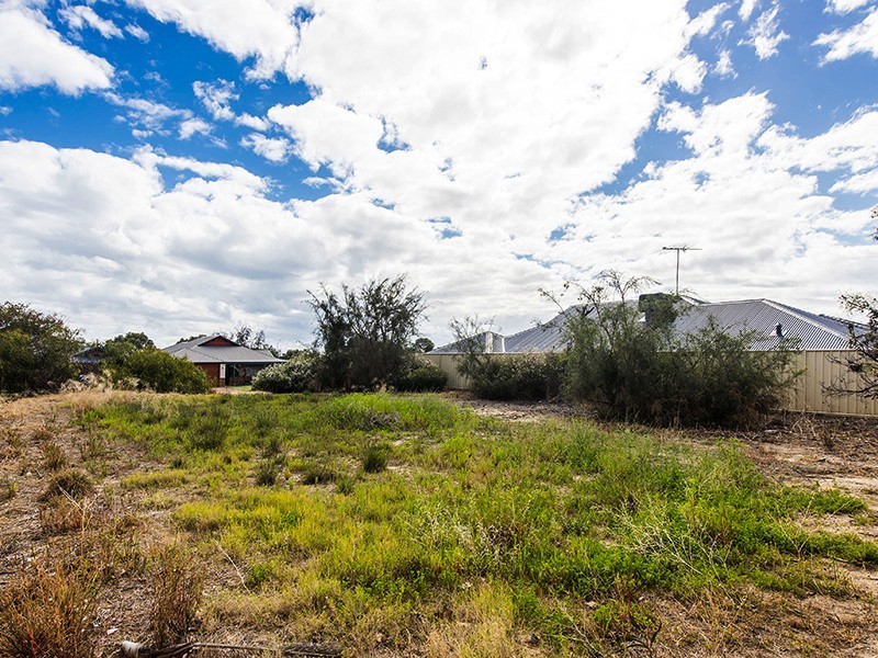 58 Albany Dr, Dawesville WA 6211