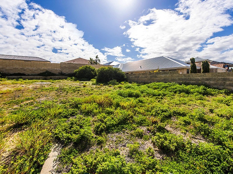 33 Sanctuary Cct, Dawesville WA 6211