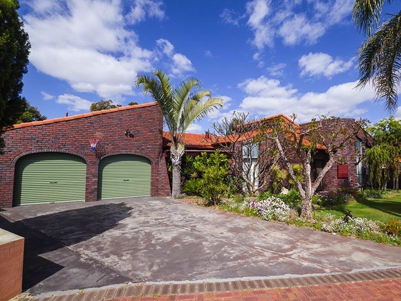 27 Pullan Pl, Greenwood WA 6024