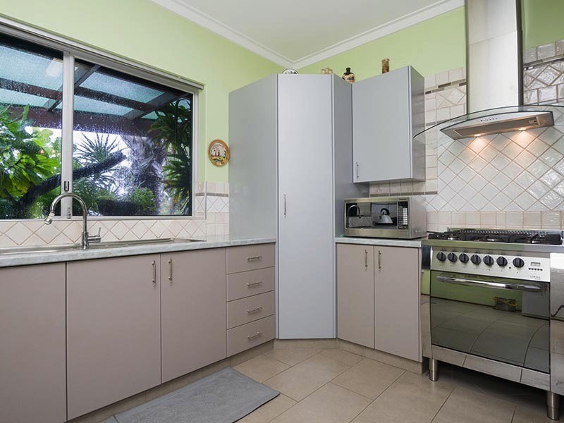 27 Pullan Pl, Greenwood WA 6024