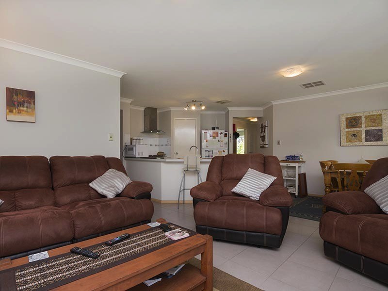19d Byford Dr, Byford WA 6122