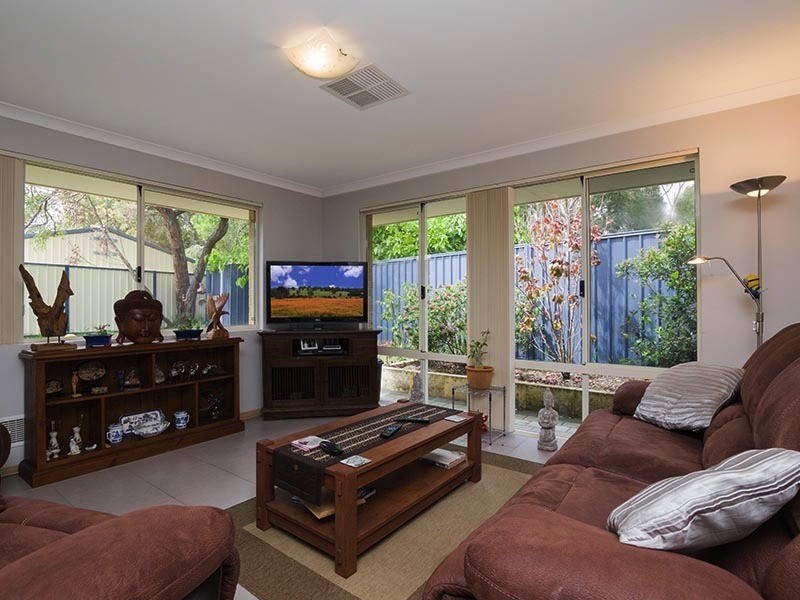 19d Byford Dr, Byford WA 6122