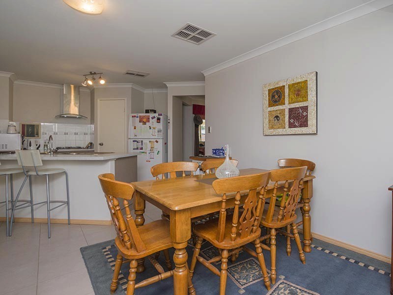 19d Byford Dr, Byford WA 6122