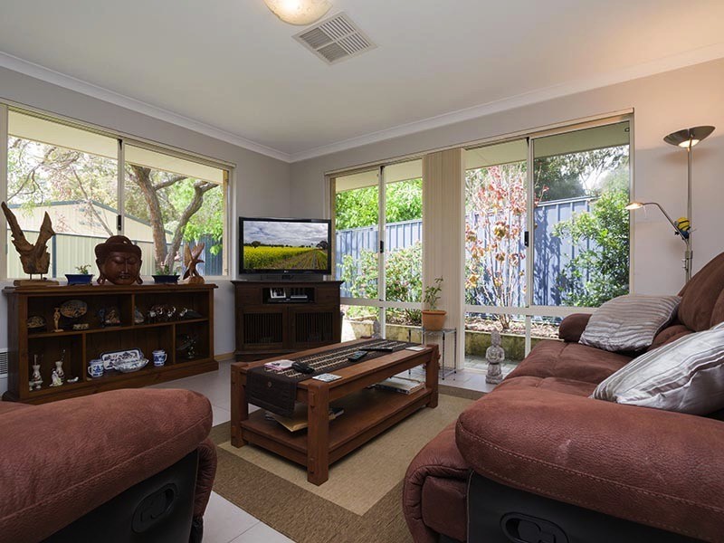 19d Byford Dr, Byford WA 6122