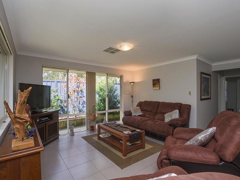 19d Byford Dr, Byford WA 6122