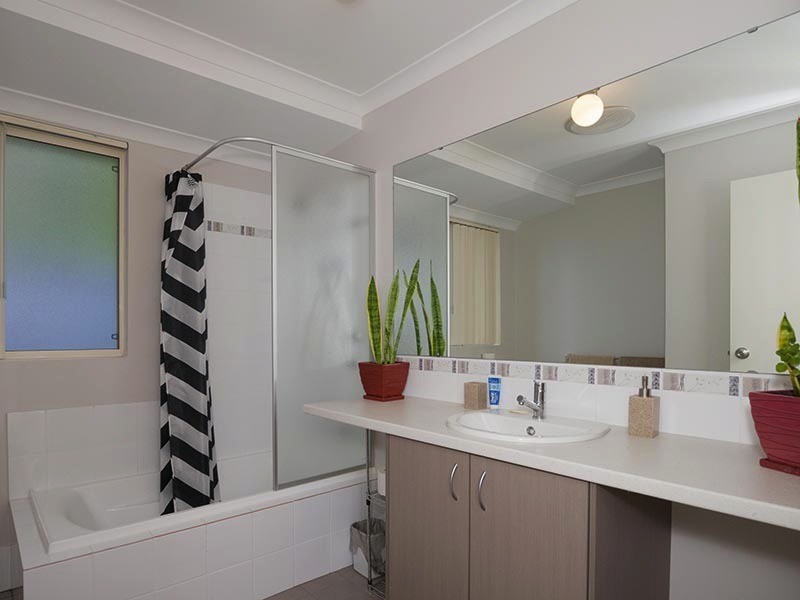 19d Byford Dr, Byford WA 6122