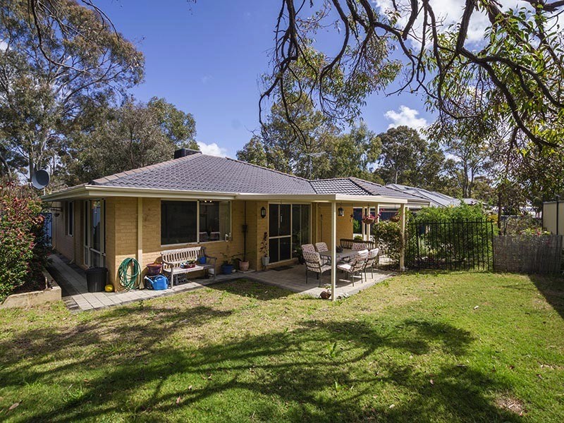 19d Byford Dr, Byford WA 6122