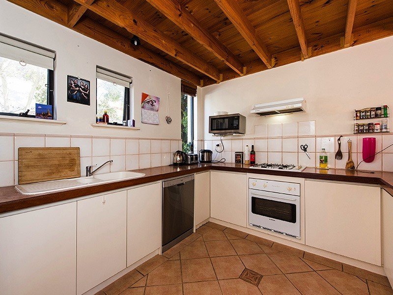 90a South St, Fremantle WA 6160