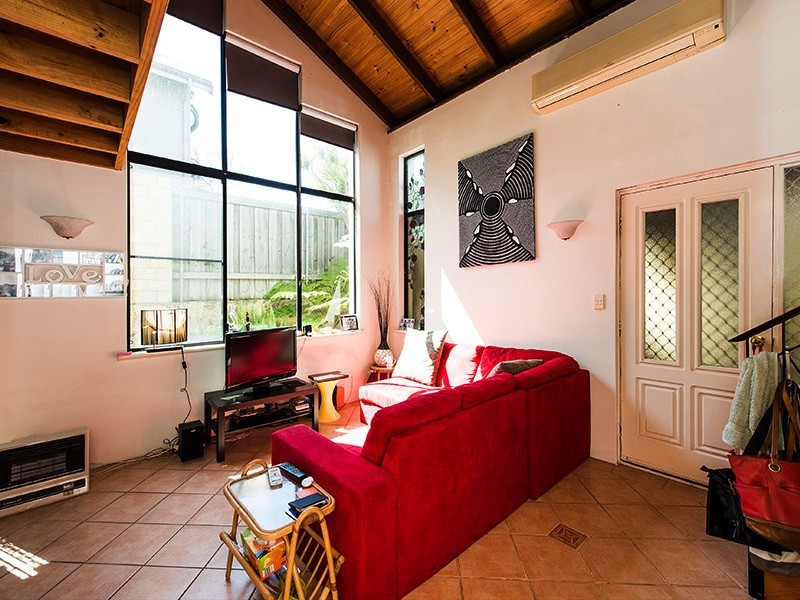 90a South St, Fremantle WA 6160