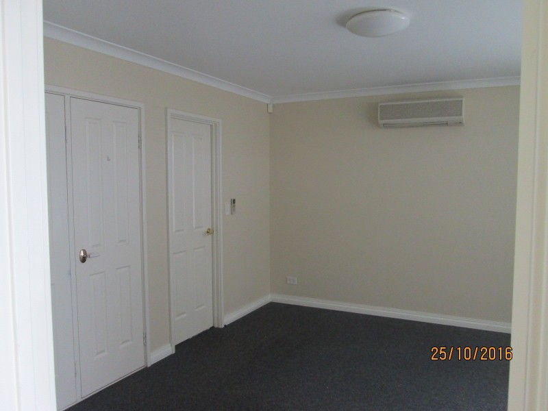 36 Waterford Ave, Waterford WA 6152