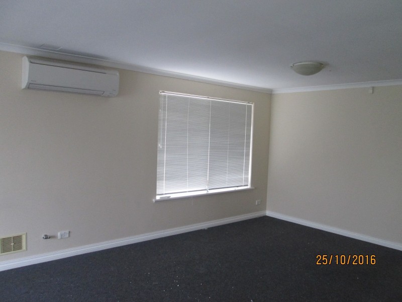 36 Waterford Ave, Waterford WA 6152